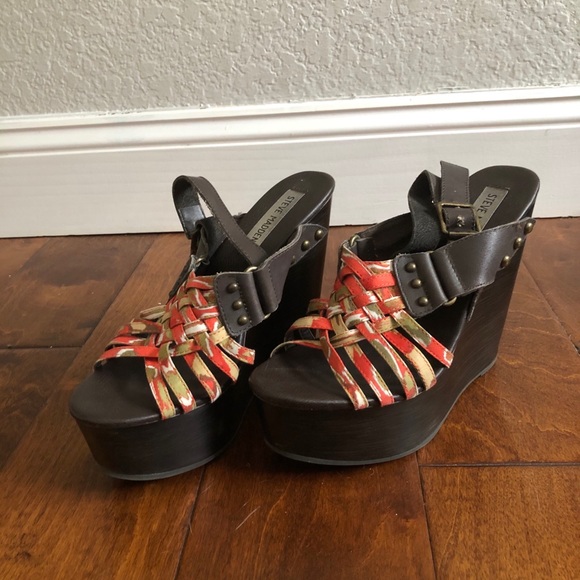 Wooden wedges - Picture 2 of 2